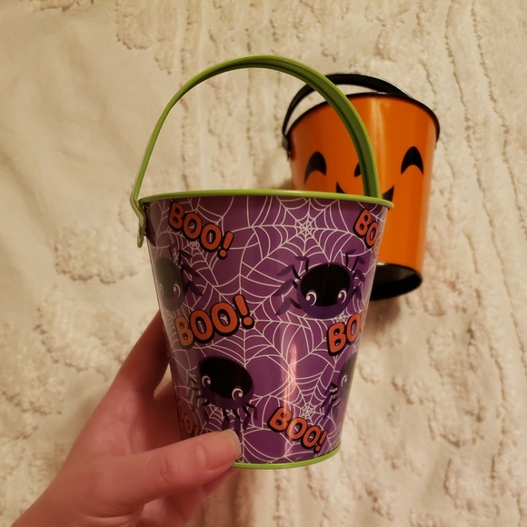 2 Halloween Festive Candy Pails - Picture 9 of 12